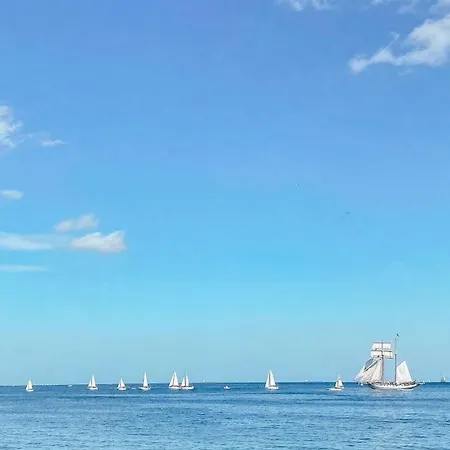 Апарт-отель Marina Coastal *