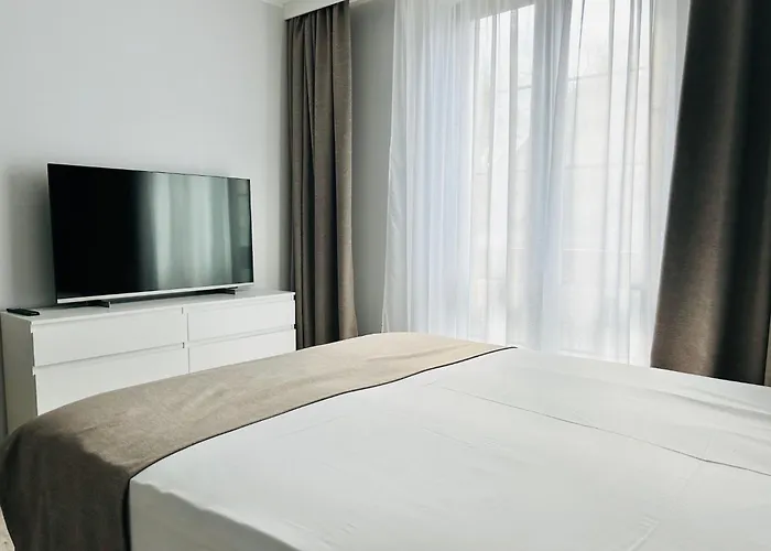 Marina Elegance Aparthotel