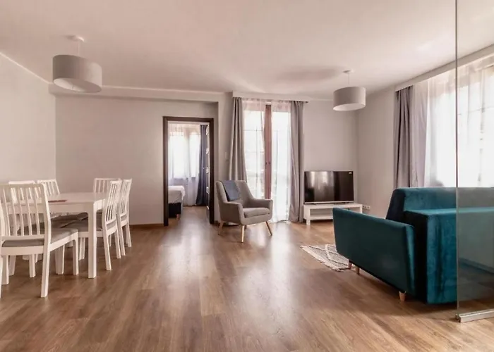 Marina Elegance Aparthotel