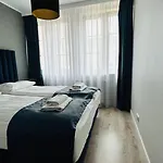Marina Elegance 公寓式酒店 3*