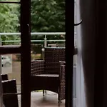 Marina Elegance Апарт-готель