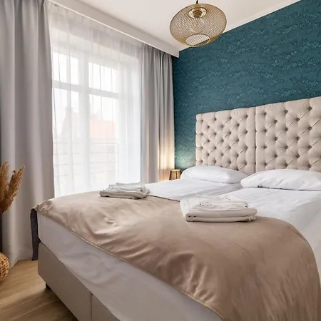 Marina Elegance Lejlighedshotel 3*