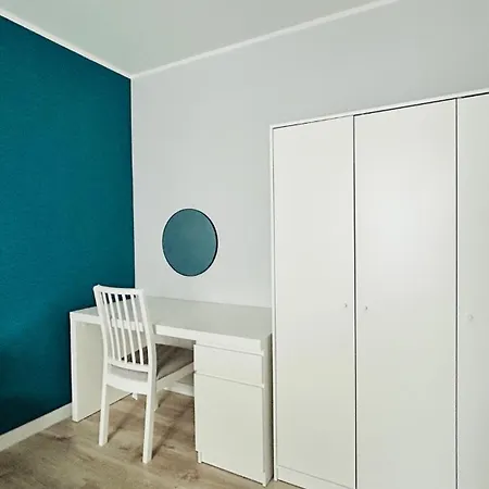 Marina Beachside Aparthotel