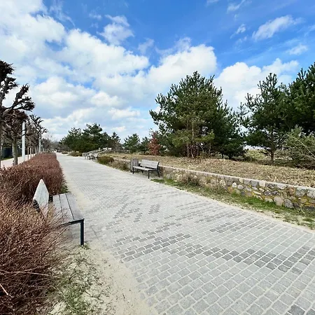 Marina Beachside *