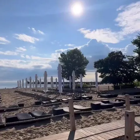 Marina Coastal Апарт-готель *