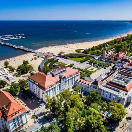 Marina Coastal Апарт-готель