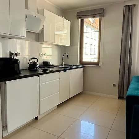 Hotel apartamentowy Marina Beachside