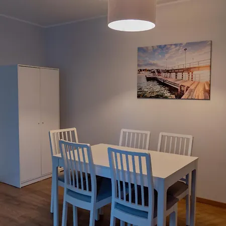 Marina Beachside Aparthotel