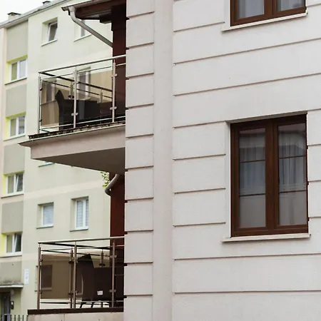 Marina Beachside Aparthotel