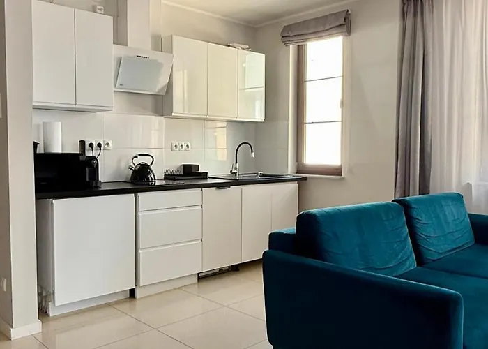 Marina Elegance Aparthotel