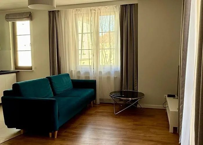 Marina Beachside Aparthotel